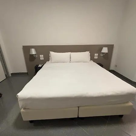 Phi Bologna