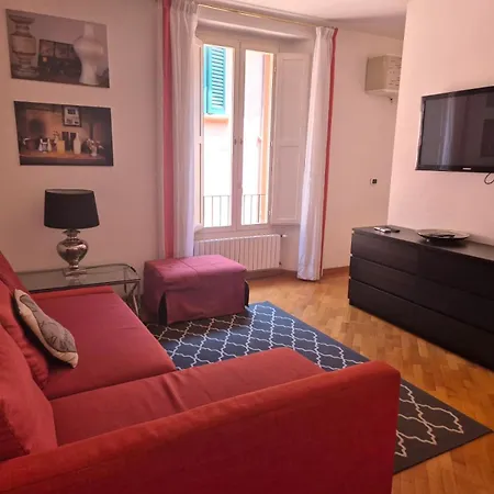 Phi Apartment *